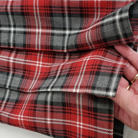 Y2K Plaid Pleated Mini Skirt with Belt 7 Red and Grey EUC Twee USA By Lavender - Picture 8 of 12